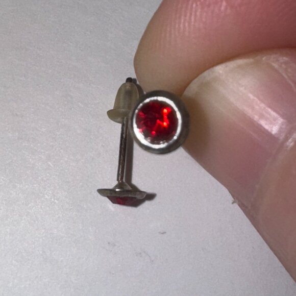 5 Mm Round Ruby Red Cz And Sterling Post Earrings - Picture 14 of 15